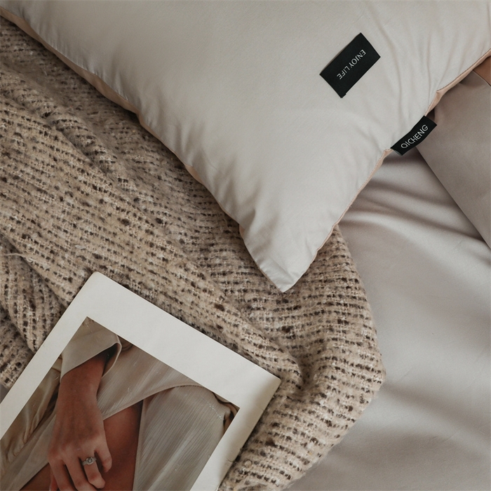 91家纺网 家纺一手货源 找家纺 启程2025新款全棉纯色双拼无印风四件套 绅士灰+杏仁