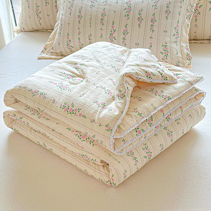 91家纺网 家纺一手货源 找家纺 2025新款双层皱皱纱水洗棉夏被夏凉被空调被可机洗空调被子被芯棉被 粉黛花园