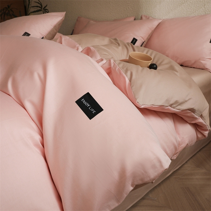 91家纺网 家纺一手货源 找家纺 启程2025新款全棉纯色双拼无印风四件套 奶油粉+杏仁