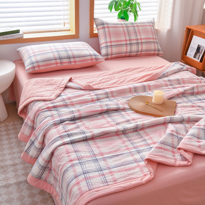 91家纺网 家纺一手货源 找家纺 圣尔雅家纺 2025新款里外全棉色织夏被新疆棉花被纯棉被子空调被夏凉被 粉条格