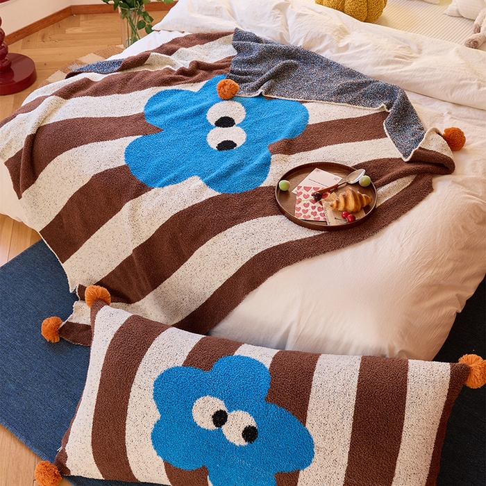 91家纺网 家纺一手货源 找家纺 （总）暖绵绵家纺 2025新款灵朵同款抱枕（含芯）