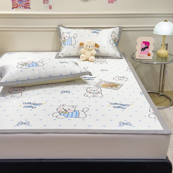 91家纺网 家纺一手货源 找家纺 摩妮卡 2025小清新数码冰丝席 碳光席三件套 蓝点萌犬