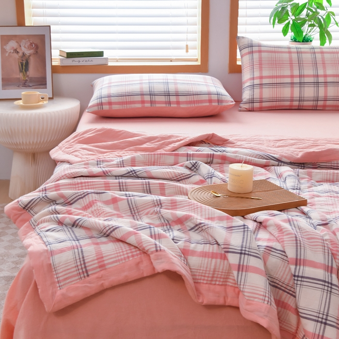 91家纺网 家纺一手货源 找家纺 圣尔雅家纺 2025新款里外全棉色织夏被新疆棉花被纯棉被子空调被夏凉被 粉条格