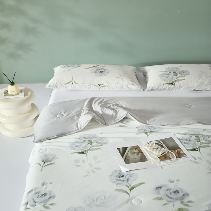 91家纺网 家纺一手货源 找家纺 2025春夏新款100%双面锦纶美式印花夏被凉感空调被 水墨江南