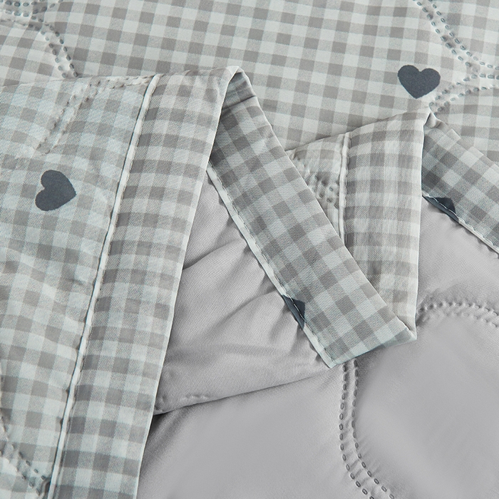 91家纺网 家纺一手货源 找家纺 被多多被业 2025新款凉感丝印花夏被夏凉被空调被 爱心蝴蝶结-咖