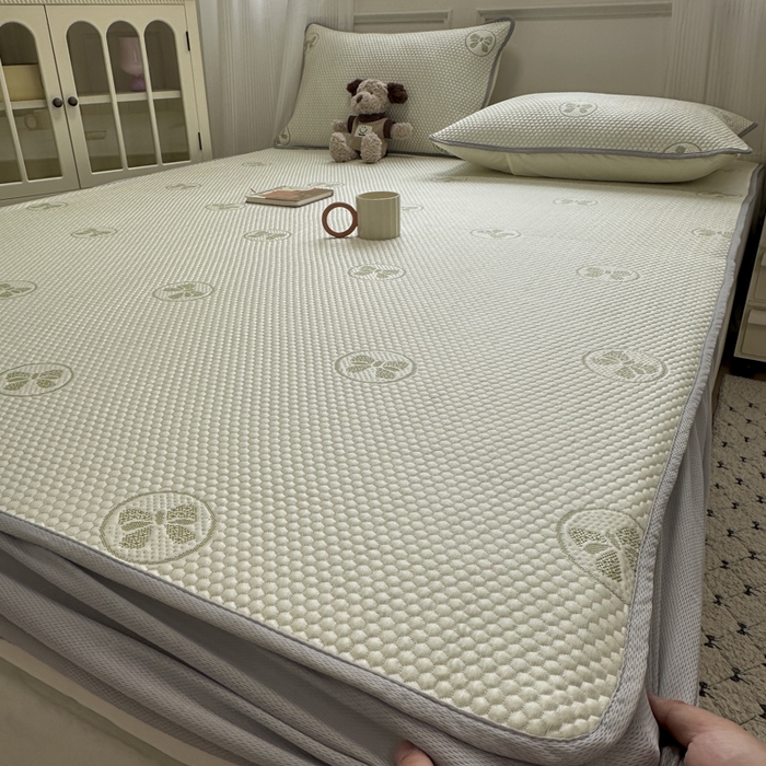 91家纺网 家纺一手货源 找家纺 金爱家 2025新款430克中分子豆豆席凉席席子 豆豆席-蝴蝶结绿