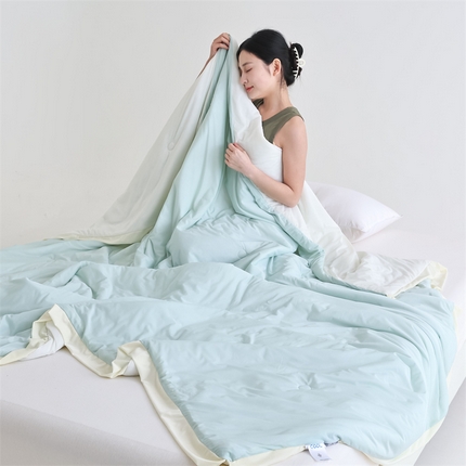 默忆 2025新款锦氨纯色双拼凉感丝夏被豆豆夏凉被空调被豆豆被 香草绿