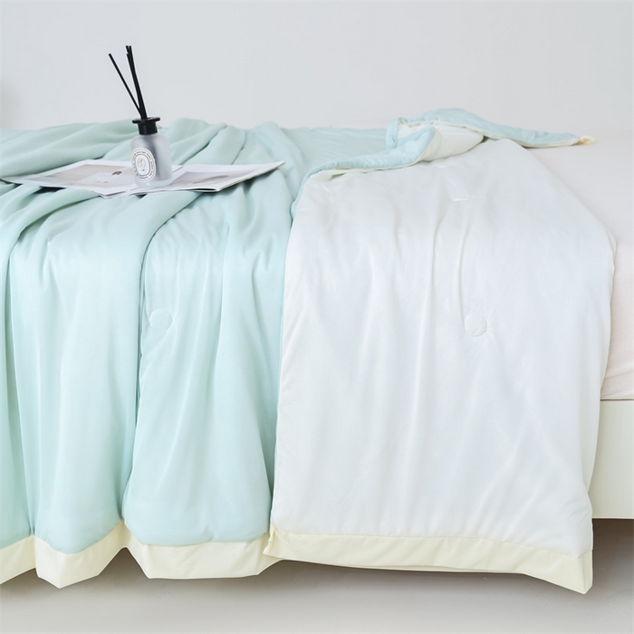 91家纺网 家纺一手货源 找家纺 默忆 2025新款锦氨纯色双拼凉感丝夏被豆豆夏凉被空调被豆豆被 香草绿