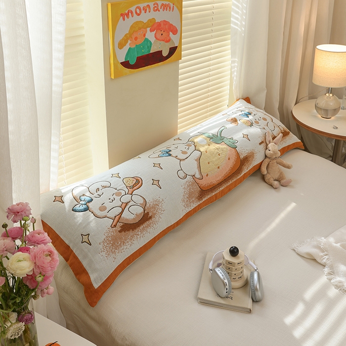 91家纺网 家纺一手货源 找家纺 雯雨2025新款A类卡通双人纱布枕套 草莓兔