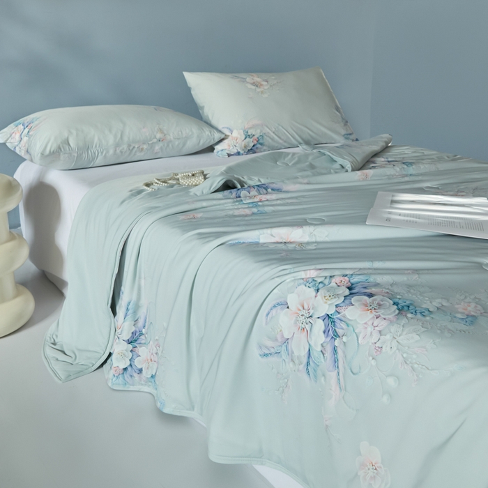 91家纺网 家纺一手货源 找家纺 2025春夏新款100%双面锦纶美式印花夏被凉感空调被 珍珠花海