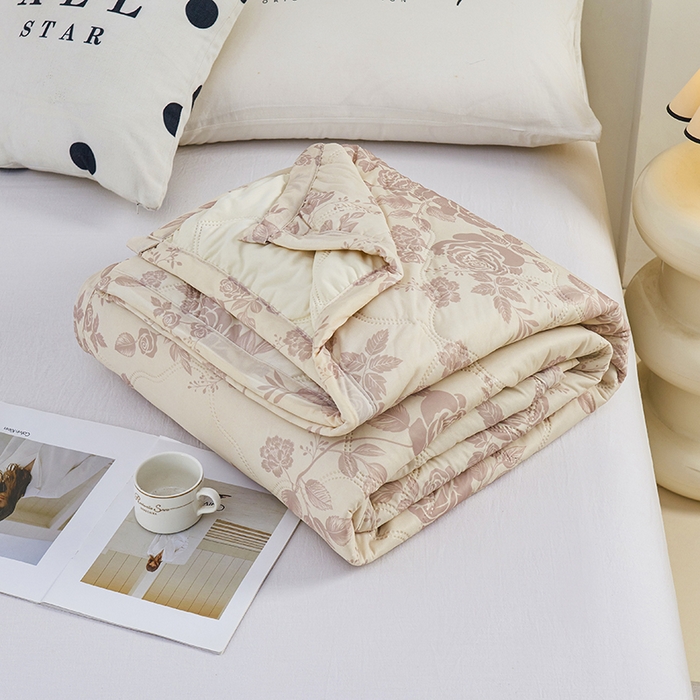 91家纺网 家纺一手货源 找家纺 （总）被多多被业 2025新款凉感丝印花夏被夏凉被空调被