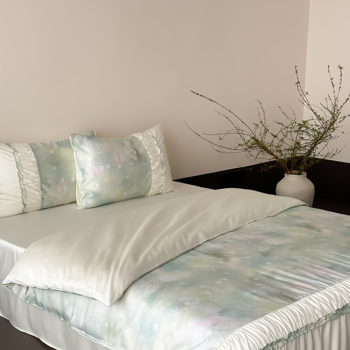 91家纺网 家纺一手货源 找家纺 （总）玉宇阁 2025春夏新款60S兰精天丝印花四件套-薇之白