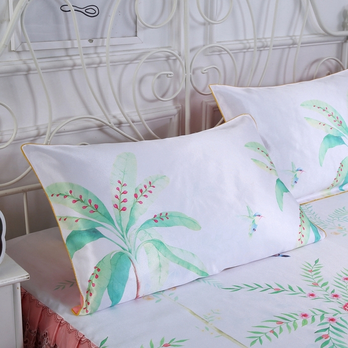 91家纺网 家纺一手货源 找家纺 情恒家纺2025新款床裙款冰丝布艺软凉席三件套 花间意-玉