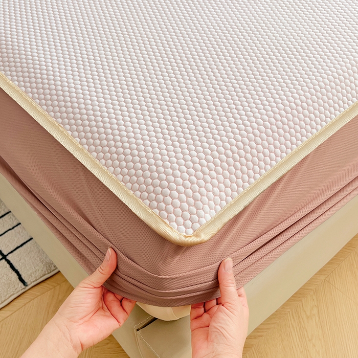 91家纺网 家纺一手货源 找家纺 梦舒羽 2025新款凉豆豆凉席-床笠款 凉豆豆-小熊粉