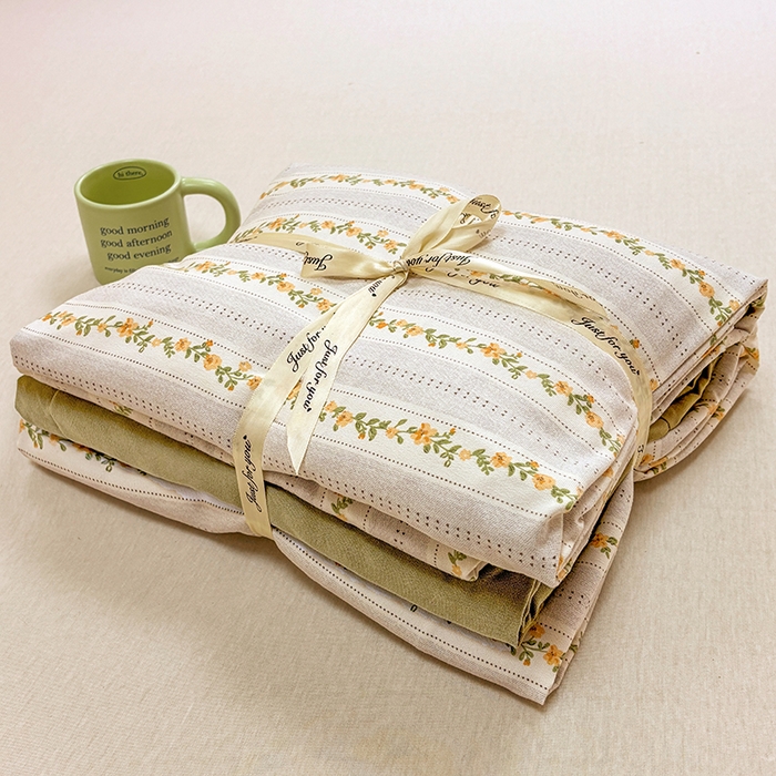 91家纺网 家纺一手货源 找家纺 玖明2025新款A类加厚柔软针织棉双层纱四件套 花叶细语-咖