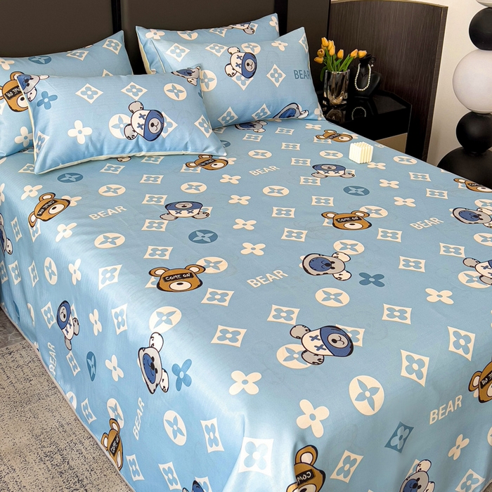 91家纺网 家纺一手货源 找家纺 纽缦家纺 2025新款印花冰丝防滑床单 软萌熊宝蓝