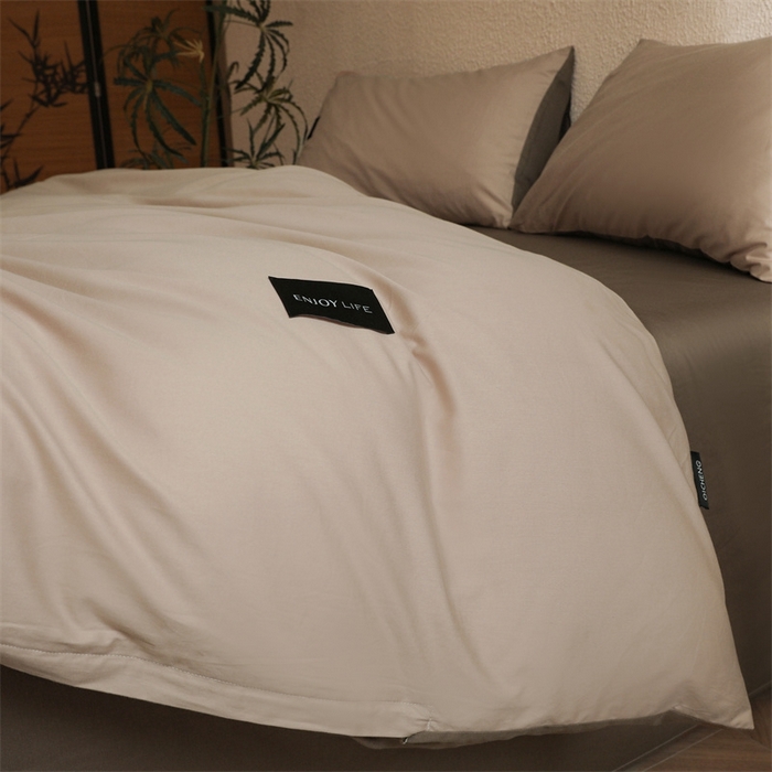 91家纺网 家纺一手货源 找家纺 启程2025新款全棉纯色双拼无印风四件套 杏仁+岩石灰