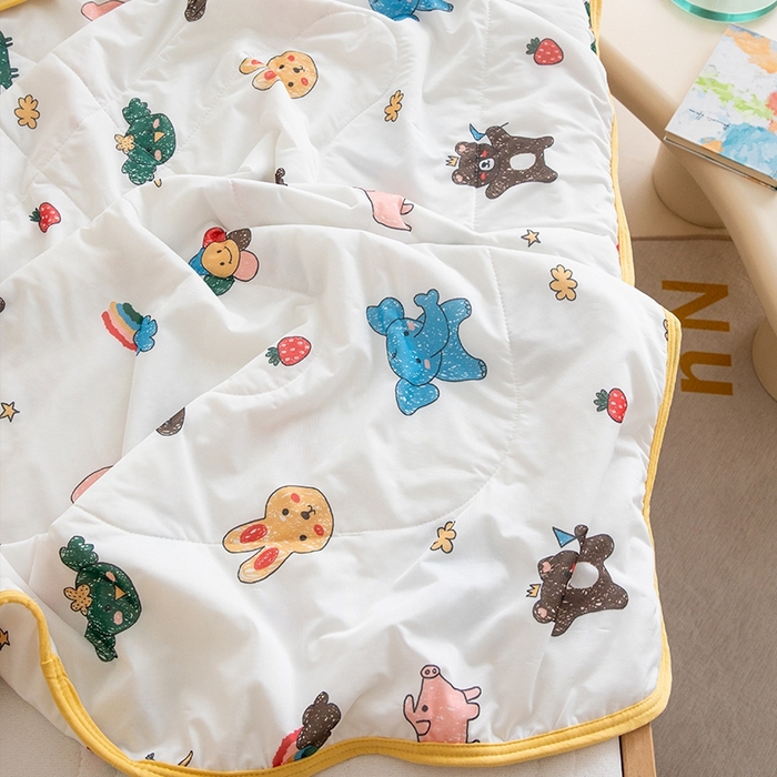 91家纺网 家纺一手货源 找家纺 嗨生活2025年儿童夏被 幼儿园夏被 凉感丝夏被 动物世界