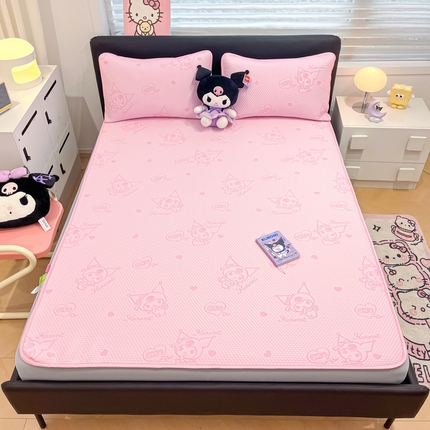 91家纺网 家纺一手货源 找家纺 八零年代 2025新款三丽鸥正版授权A类提花冰豆豆凉席平铺款床笠款系列 冰豆豆-库洛米-粉