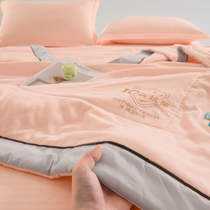 91家纺网 家纺一手货源 找家纺 宝士康家纺 2025新款10A抗菌华夫条提花夏被 暖玉