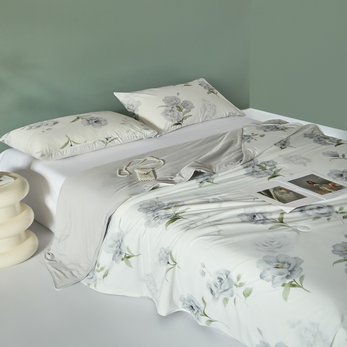 91家纺网 家纺一手货源 找家纺 2025春夏新款100%双面锦纶美式印花夏被凉感空调被 水墨江南