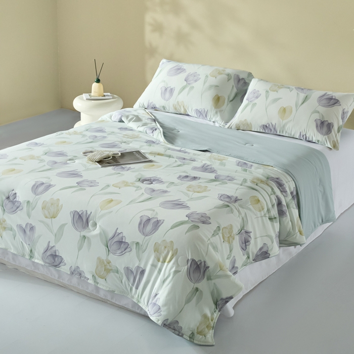 91家纺网 家纺一手货源 找家纺 2025春夏新款100%双面锦纶美式印花夏被凉感空调被 郁金香