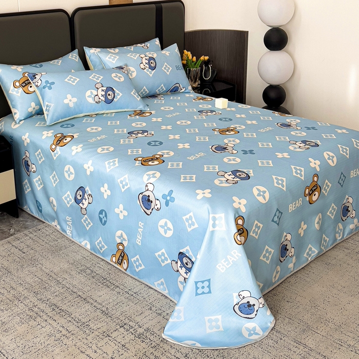 91家纺网 家纺一手货源 找家纺 纽缦家纺 2025新款印花冰丝防滑床单 软萌熊宝蓝