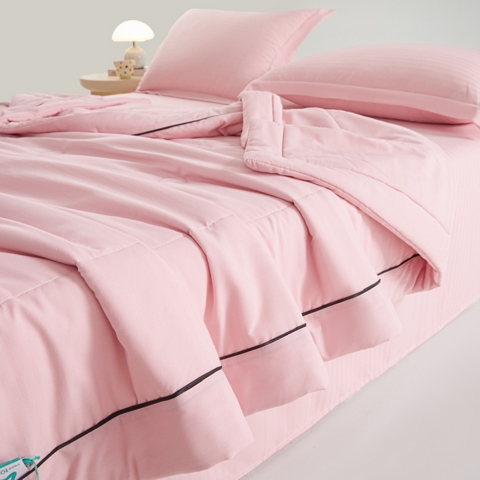 91家纺网 家纺一手货源 找家纺 宝士康家纺 2025新款10A抗菌华夫条提花夏被 豆沙