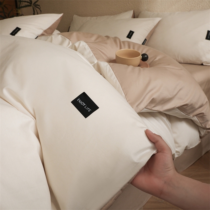 91家纺网 家纺一手货源 找家纺 启程2025新款全棉纯色双拼无印风四件套 奶白+杏仁