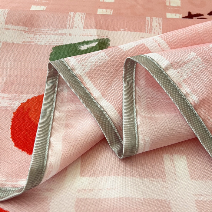 91家纺网 家纺一手货源 找家纺 纽缦家纺 2025新款印花冰丝防滑床单 雨果清香粉