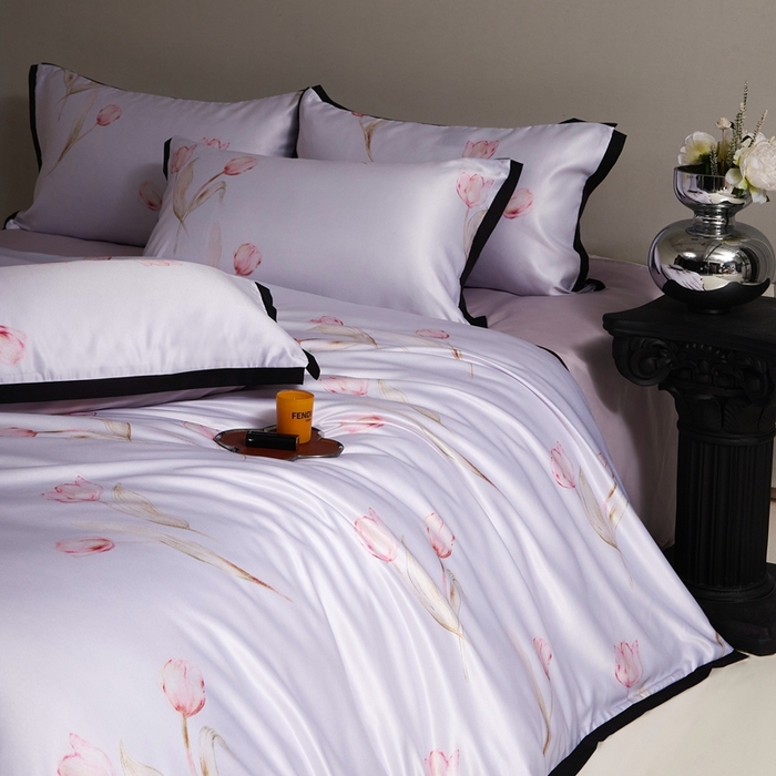 91家纺网 家纺一手货源 找家纺 优悦 2025新款冰丝数码印花四件套 花期-紫