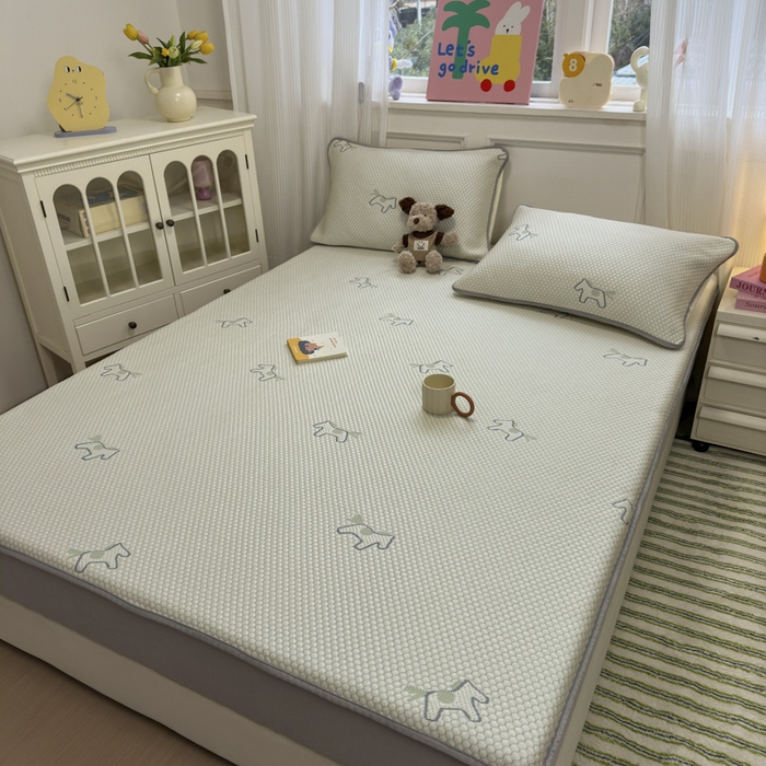 91家纺网 家纺一手货源 找家纺 金爱家 2025新款430克中分子豆豆席凉席席子 豆豆席-爱马仕绿