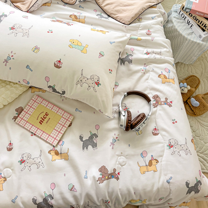 91家纺网 家纺一手货源 找家纺 2025春夏新款嵌绳款云柔水洗棉单夏被夏凉被空调被 嵌绳夏被-童年狗