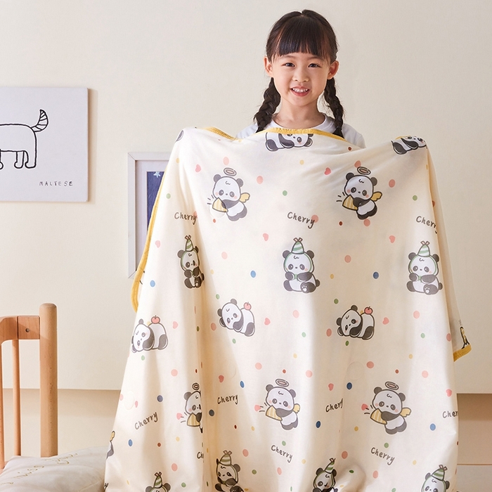 91家纺网 家纺一手货源 找家纺 嗨生活2025年儿童夏被 幼儿园夏被 凉感丝夏被 熊猫仔仔