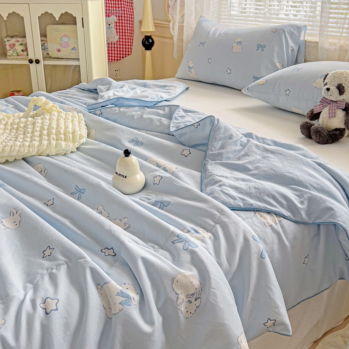 91家纺网 家纺一手货源 找家纺 2025春夏新款嵌绳款云柔水洗棉单夏被夏凉被空调被 嵌绳夏被-奶团兔兔