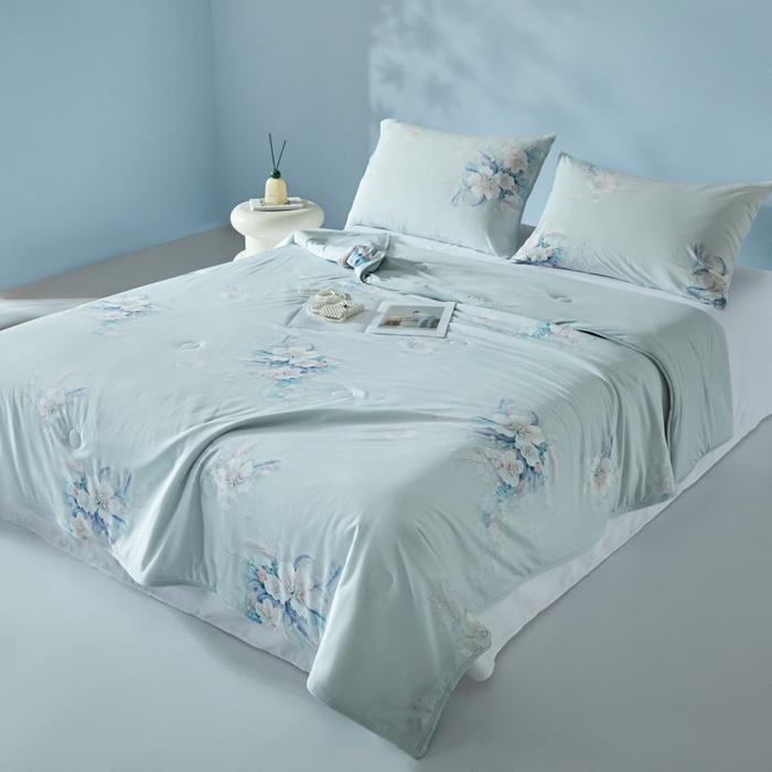 91家纺网 家纺一手货源 找家纺 2025春夏新款100%双面锦纶美式印花夏被凉感空调被 珍珠花海