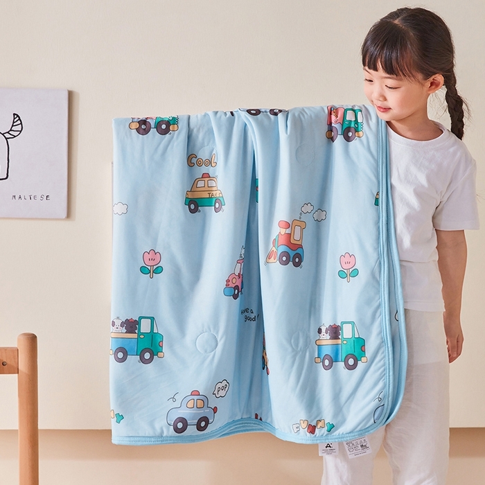 91家纺网 家纺一手货源 找家纺 嗨生活2025年儿童夏被 幼儿园夏被 凉感丝夏被 汽车联盟