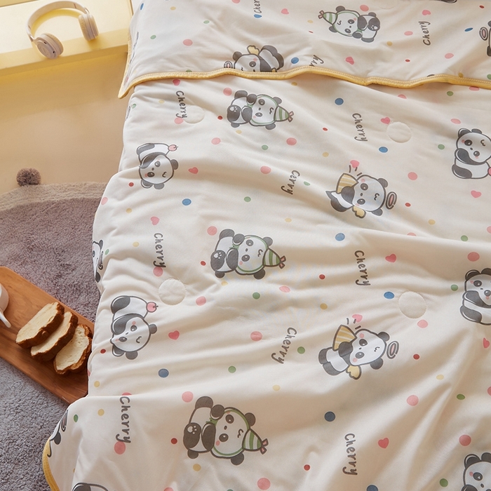 91家纺网 家纺一手货源 找家纺 嗨生活2025年儿童夏被 幼儿园夏被 凉感丝夏被 熊猫仔仔