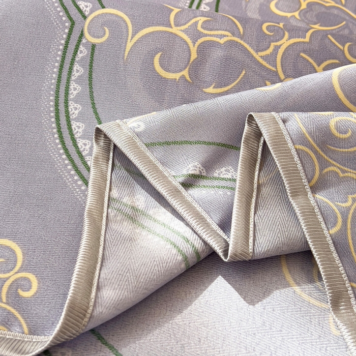 91家纺网 家纺一手货源 找家纺 纽缦家纺 2025新款印花冰丝防滑床单 一览芳华紫