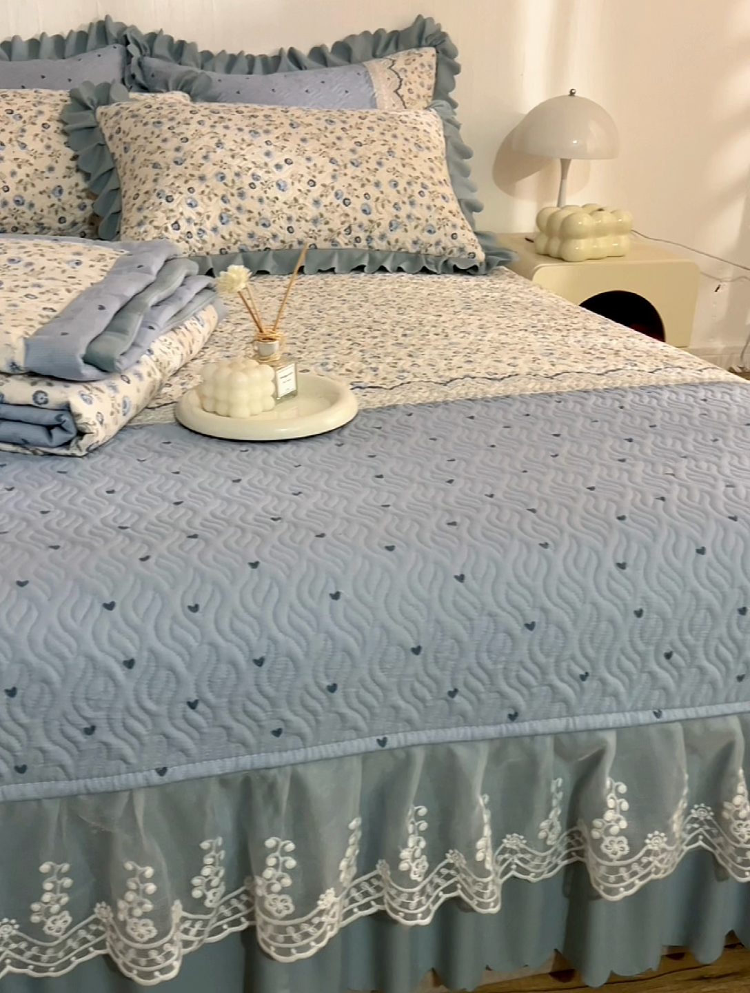 91家纺网 家纺一手货源 找家纺 梦柏 2025新款韩版双层纱夹棉绗缝床盖夏被四件套 幽香