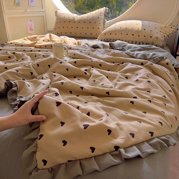 91家纺网 家纺一手货源 找家纺 欧尚 2025新款夏被四件套 灰爱心