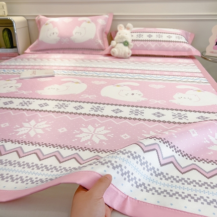 91家纺网 家纺一手货源 找家纺 （总）摩妮卡 2025小清新数码冰丝席 碳光席三件套