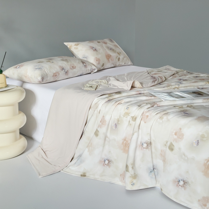 91家纺网 家纺一手货源 找家纺 2025春夏新款100%双面锦纶美式印花夏被凉感空调被 陌上花开