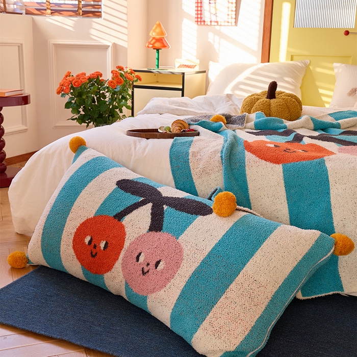 91家纺网 家纺一手货源 找家纺 （总）暖绵绵家纺 2025新款慕樱同款抱枕（含芯）