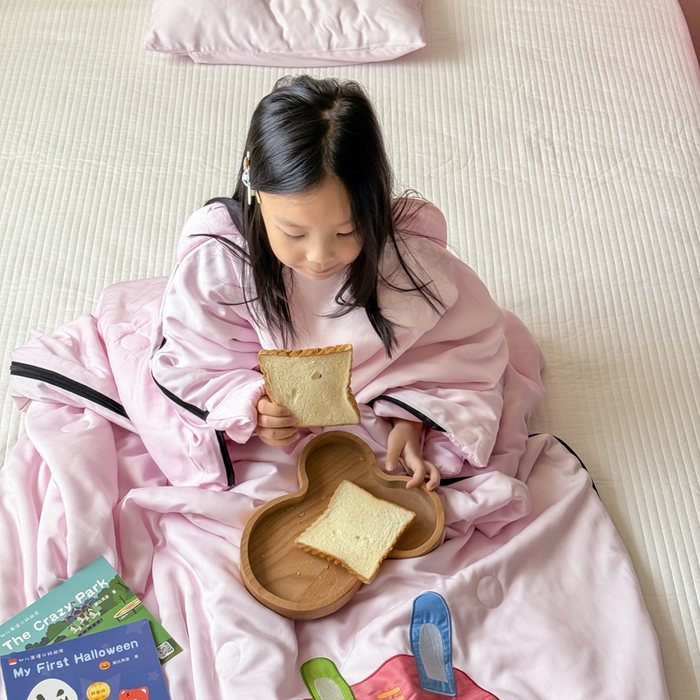 91家纺网 家纺一手货源 找家纺 喜多兔儿童家纺 2025新款萌宝系列40S纯棉夏季睡袋防踢被 粉色小兔妞妞