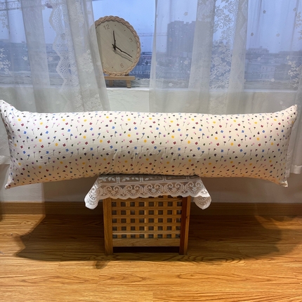 91家纺网 家纺一手货源 找家纺 （总）花西夫人 2023新款13372全棉印花长枕套双人枕头情侣枕芯