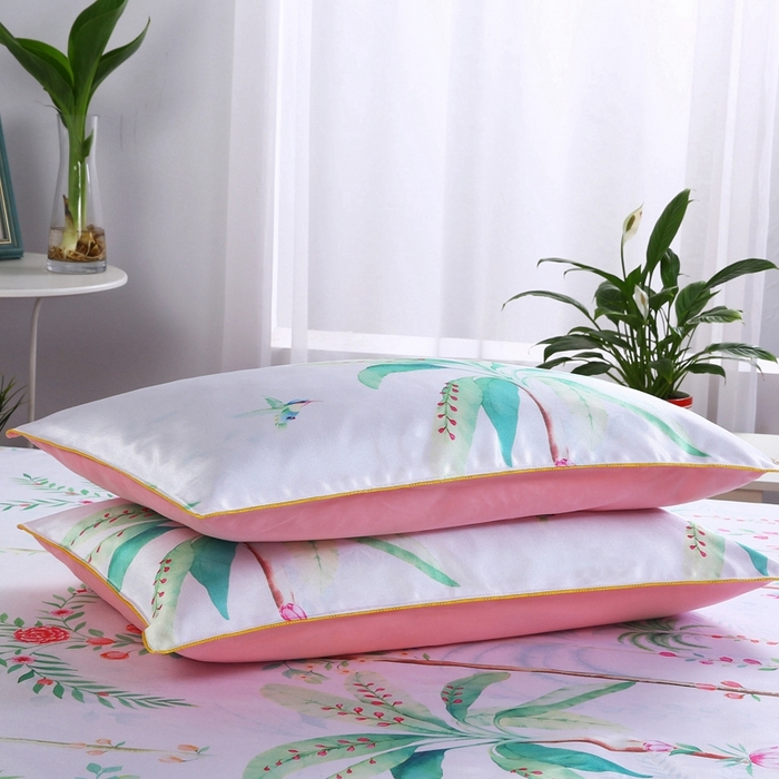 91家纺网 家纺一手货源 找家纺 情恒家纺2025新款床裙款冰丝布艺软凉席三件套 花间意-玉