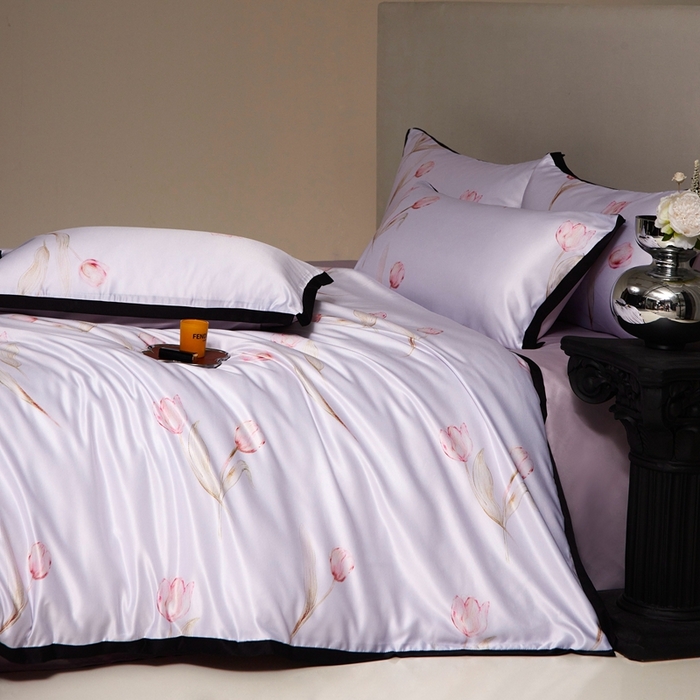 91家纺网 家纺一手货源 找家纺 优悦 2025新款冰丝数码印花四件套 花期-紫