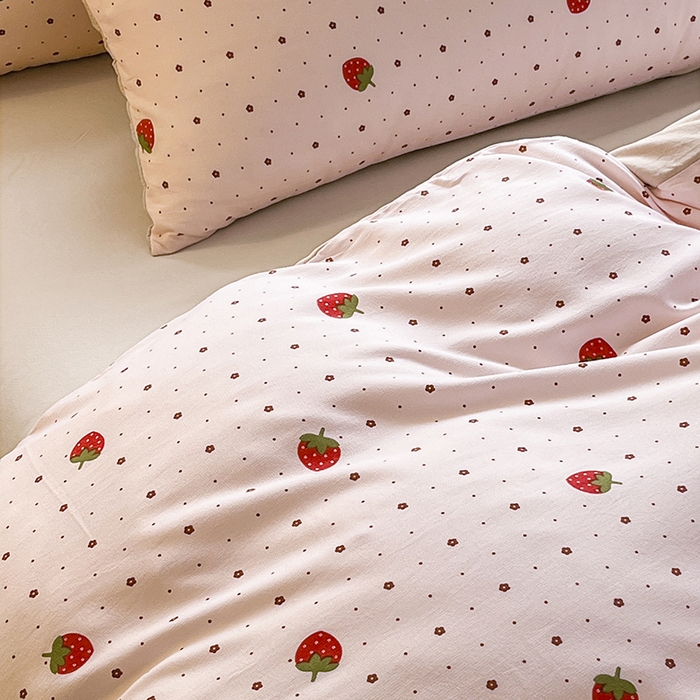 91家纺网 家纺一手货源 找家纺 玖明2025新款A类加厚柔软针织棉双层纱四件套 草莓星愿