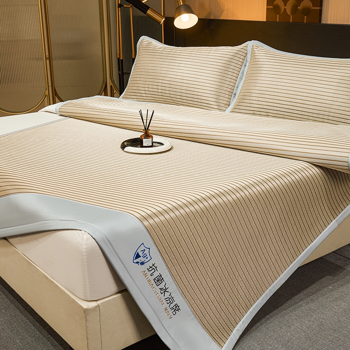 91家纺网 家纺一手货源 找家纺 小萌虎 2025新款轻柔丝抗菌冰丝藤凉席（复合三明治款）宽包刺绣冰丝软席藤席 抗菌三明治冰丝藤席-冰川-时尚咖